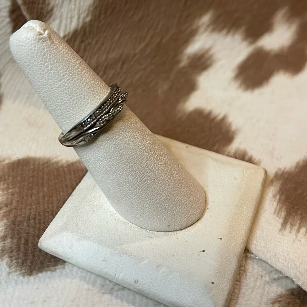 Sterling silver ring - Picture 2 of 4